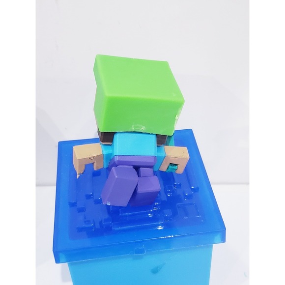 TREASURE X MINECRAFT Sand & Sea Overworld Mine & Craft Aqua Stick - Picture 4 of 7